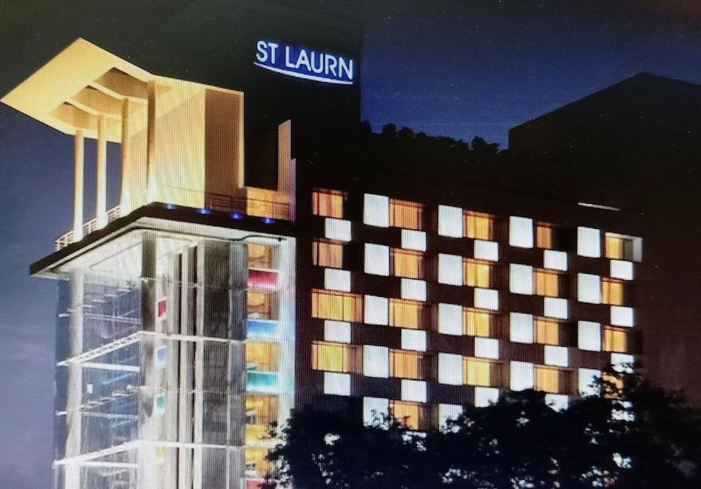 St Laurn Koregaon Park Púna Exteriér fotografie